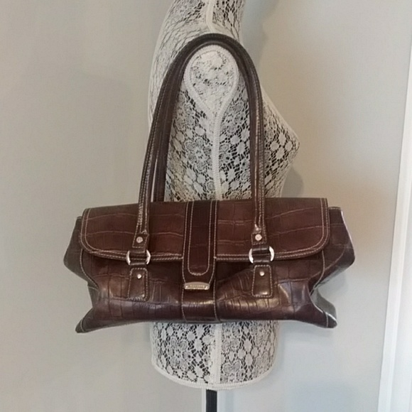 Liz Claiborne Handbags - ⭐⭐Host Pick⭐⭐